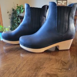 Frye Odessa Chelsea Boot- 7.5